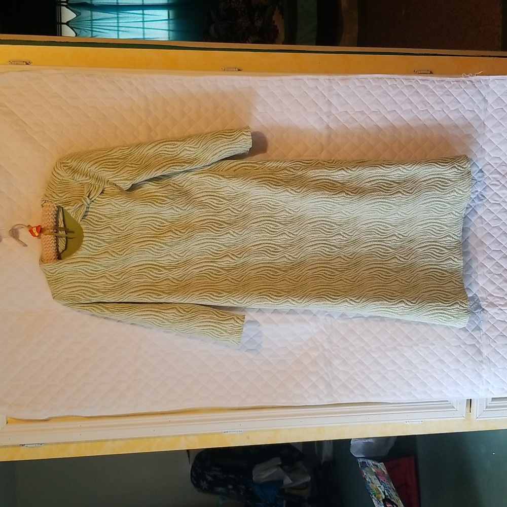 Dress heavy acrylic handmade no darts lime green